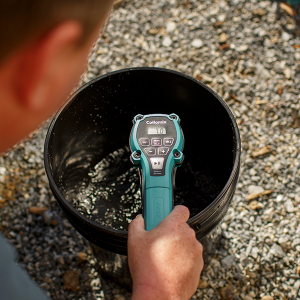 collomix aqix water dosing device